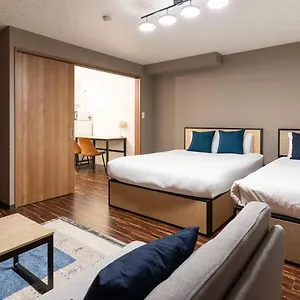  아파트 House Sinkan 일본
